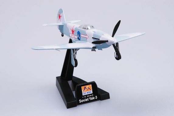 Easy Model 1/72 Yak-3 303 Fighter Aviation div. 1945