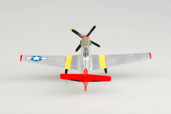 Easy Model 1/72 P-51D Mustang