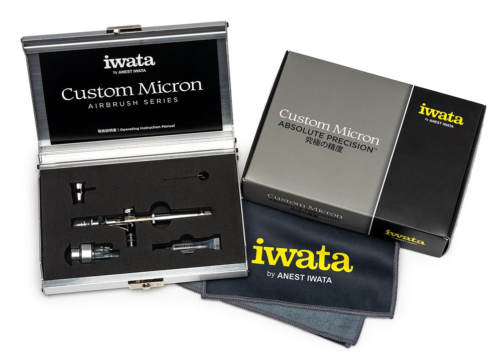 Iwata Custom Micron Takumi Side Feed Dual Action Airbrush