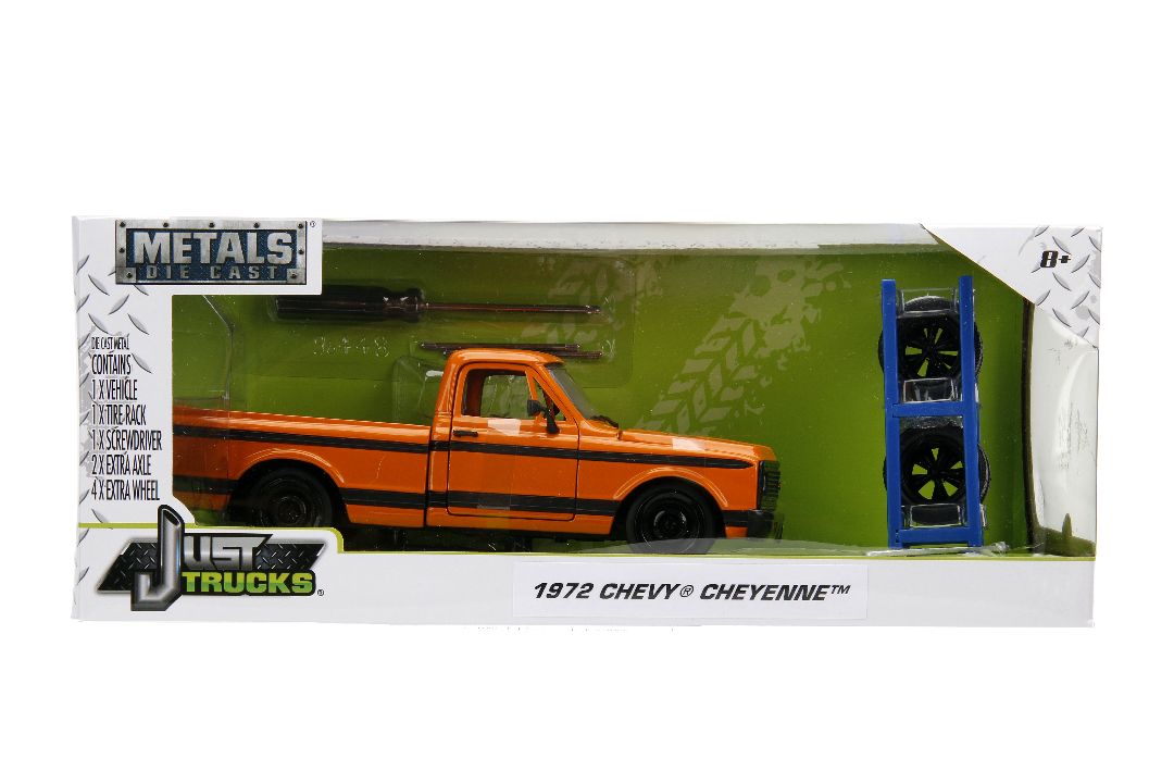 Jada 1/24 "Just Trucks" - 1972 Chevy Cheyenne Pickup w/ Rack