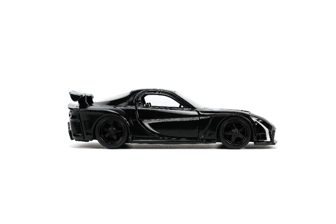 Jada 1/32 "Hollywood Rides" Marvel 1993 Mazda RX7 w/Blk Panther