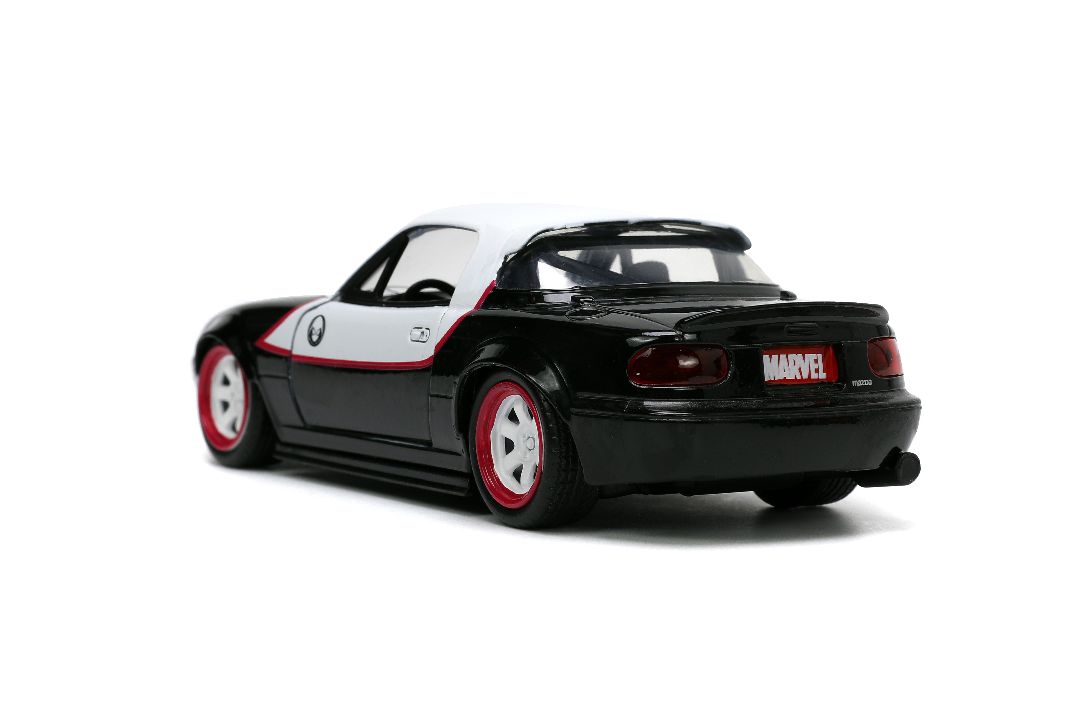 Jada 1/32 "Hollywood Rides" 1990 Mazda Miata w/Ghost Spider