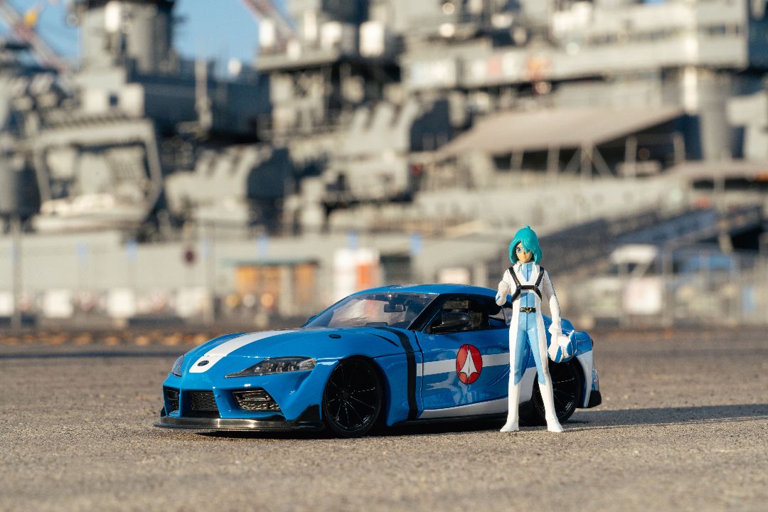 Jada 1/24 "Hollywood Rides" Robotech 2020 Supra w/ Max Sterling