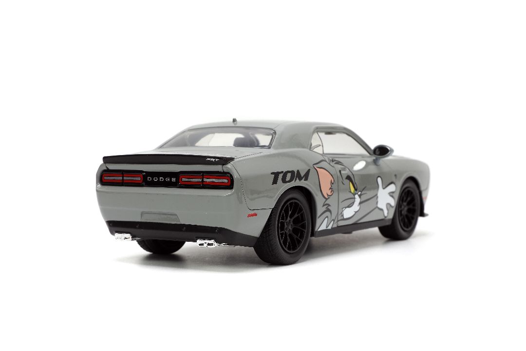 Jada 1/24 "Hollywood Rides" 2015 Challenger SRT8 Hellcat w/Jerry