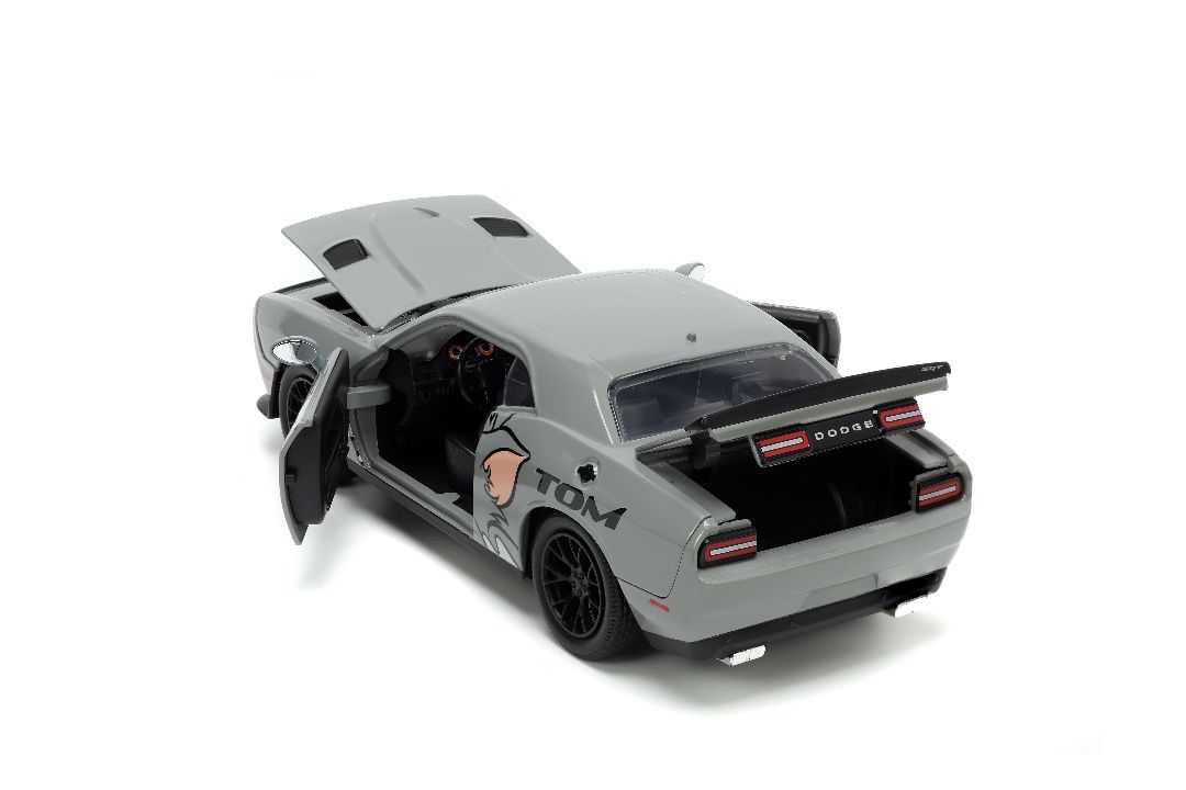 Jada 1/24 "Hollywood Rides" 2015 Challenger SRT8 Hellcat w/Jerry