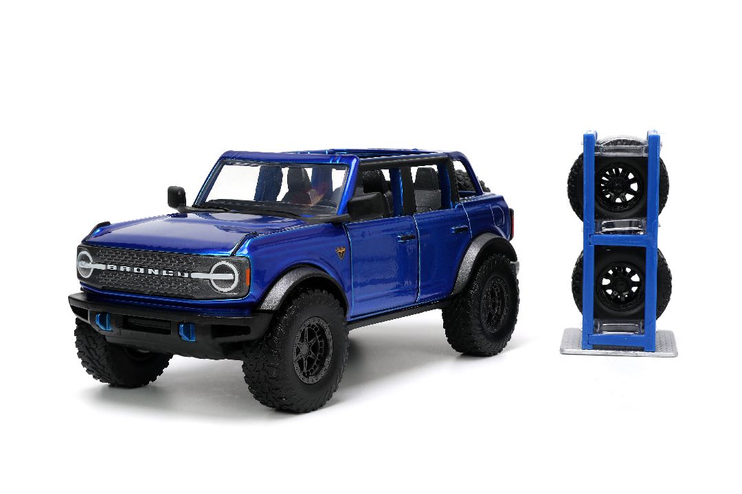 Jada 1/24 "Just Trucks" w/ Rack - 2021 Ford Bronco