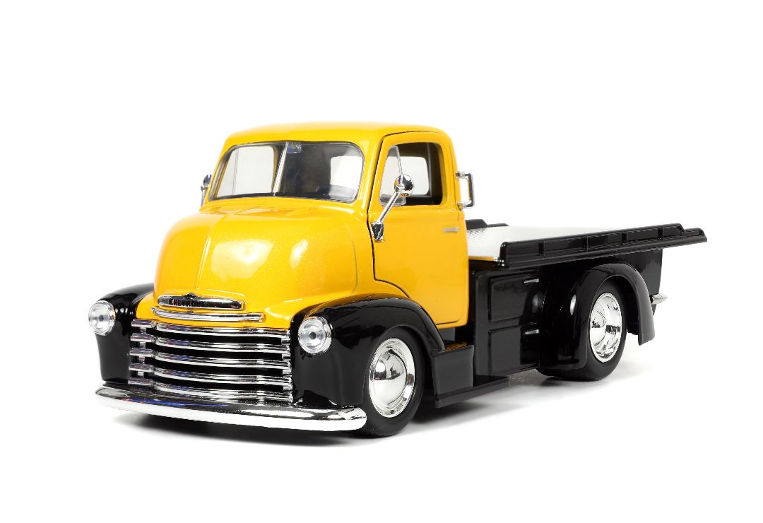 Jada 1/24 "Just Trucks" with Rack - 1952 Chevy COE Flatbed