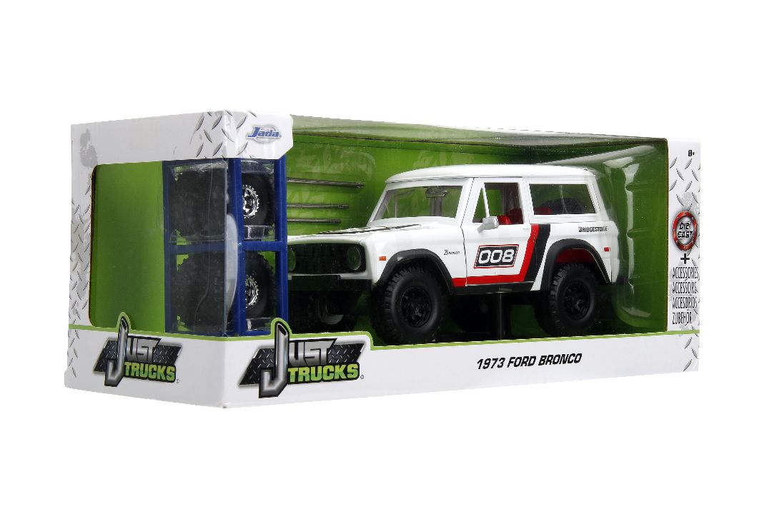 Jada 1/24 "Just Trucks" with Rack 1973 Ford Bronco-Glossy White