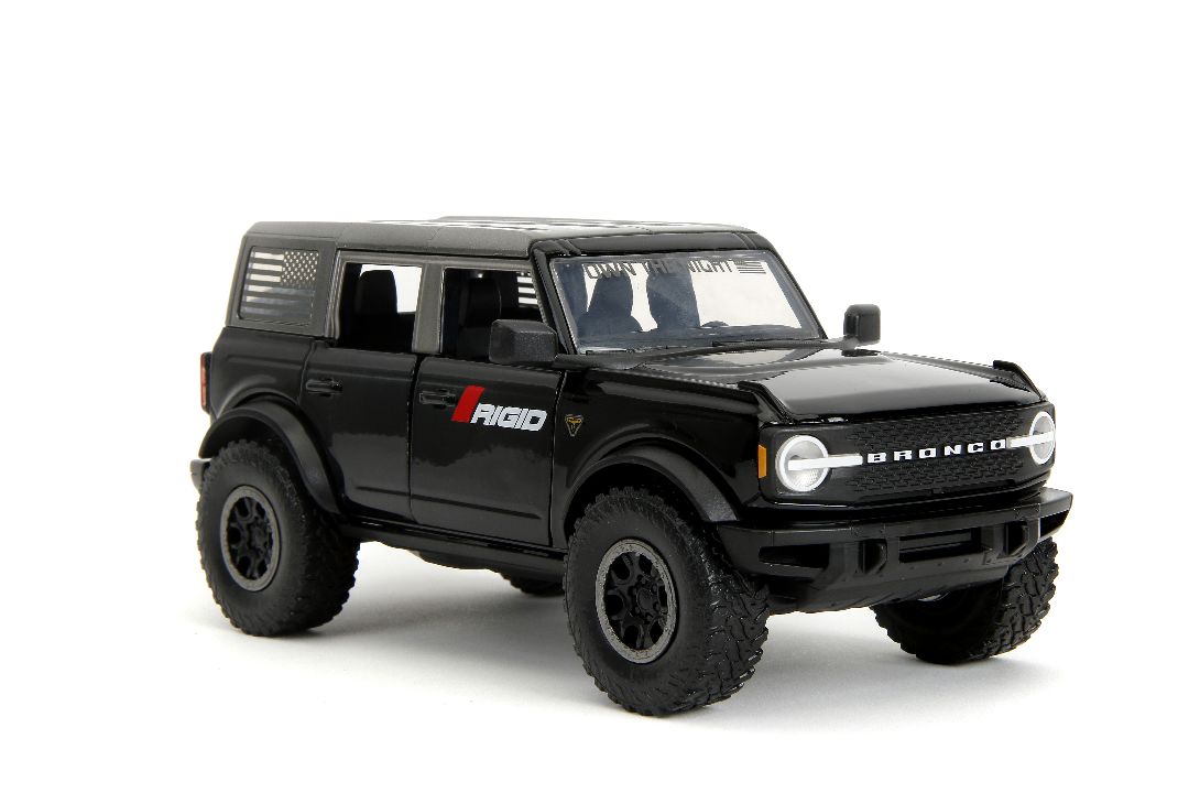 Jada 1/24 "Just Trucks" - 2021 Ford Bronco w/ Rack