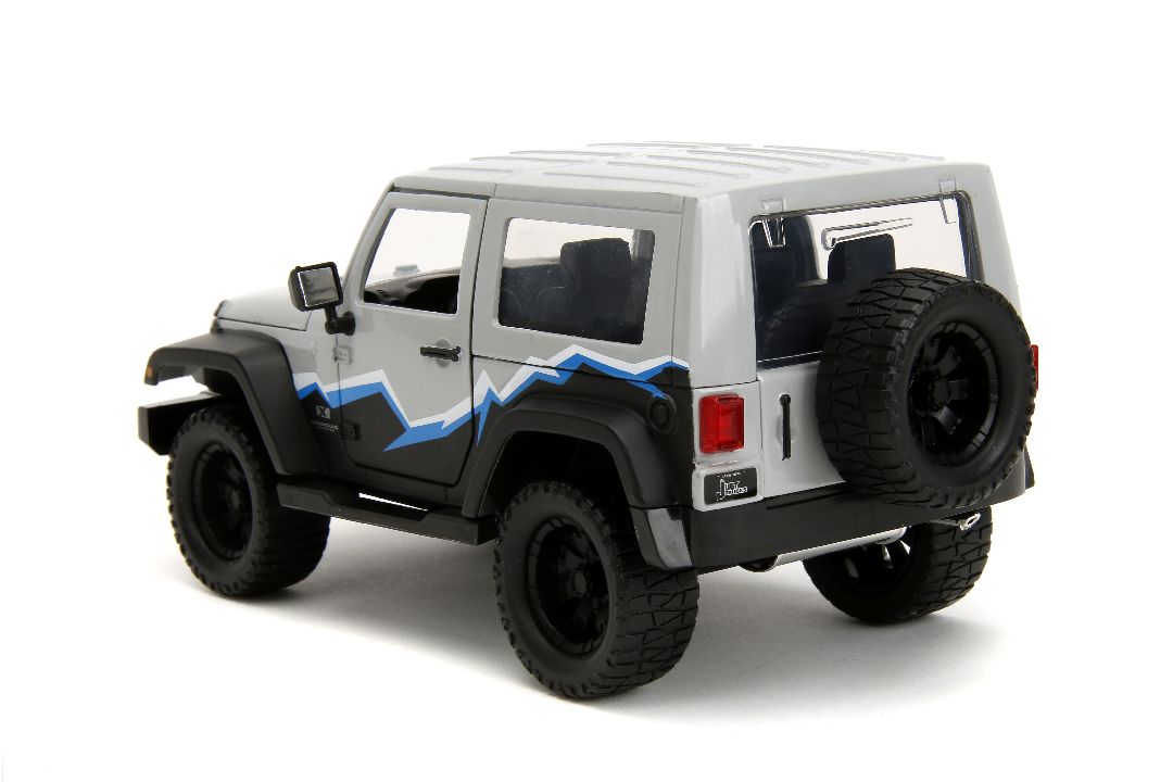 Jada 1/24 "Just Trucks" w/Rack 2007 Jeep Wrangler-Glossy Grey