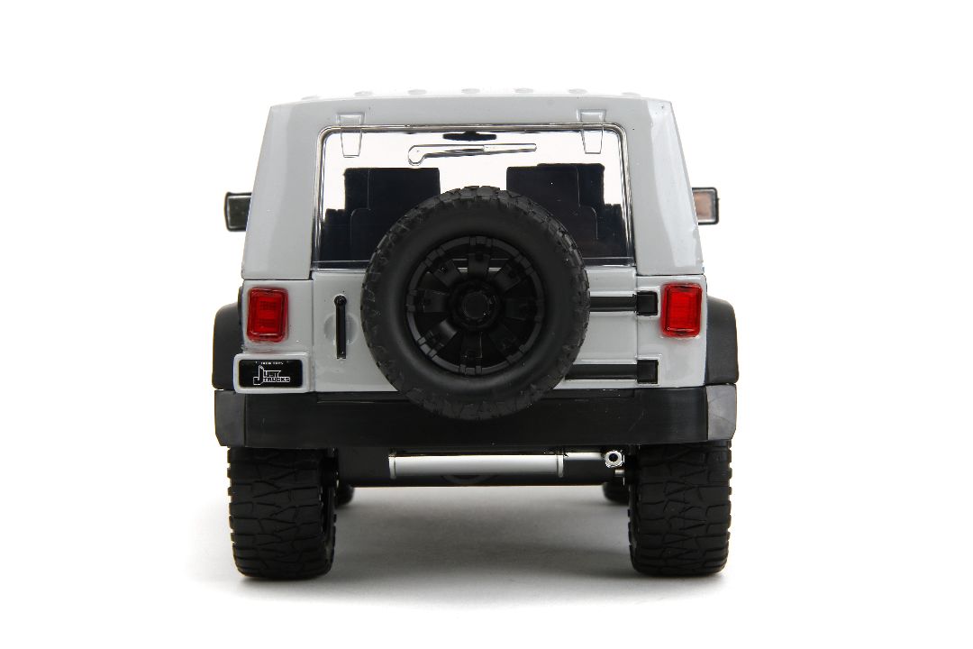 Jada 1/24 "Just Trucks" w/Rack 2007 Jeep Wrangler-Glossy Grey