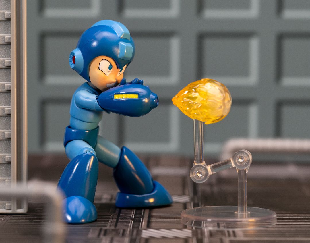 Jada 4.5” Plastic Action Figure - Mega Man