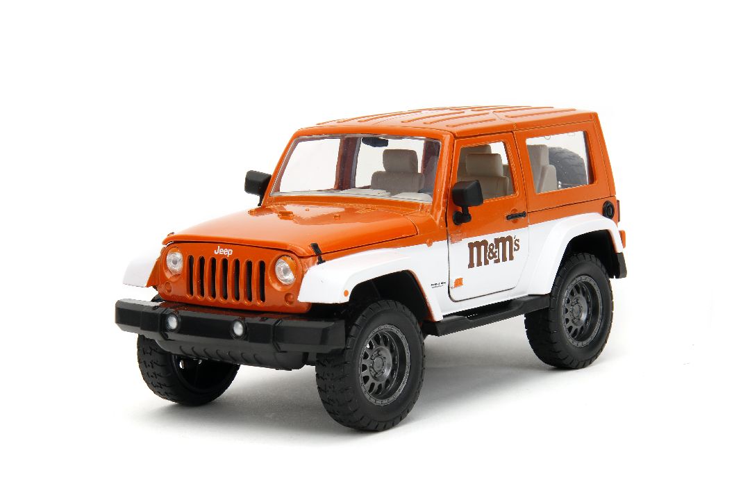 Jada 1/24 "Hollywood Rides" 2007 Jeep Wrangler with Orange M&M