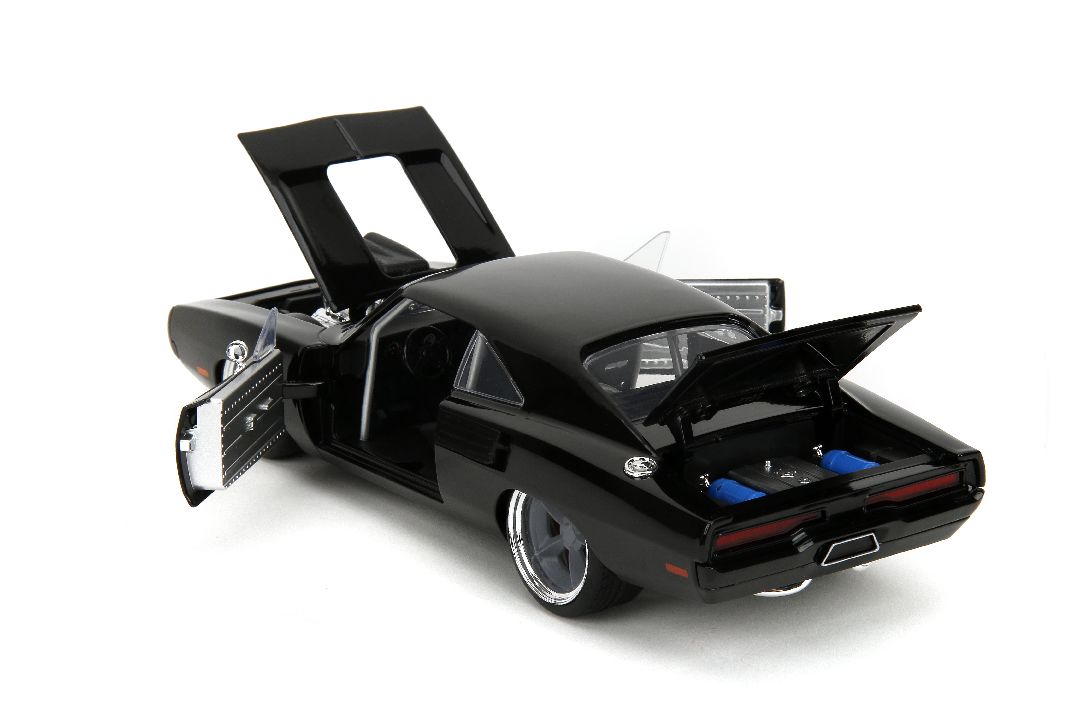 Jada 1/24 "Fast & Furious" Dom's Dodge Charger R/T (Movie 10)