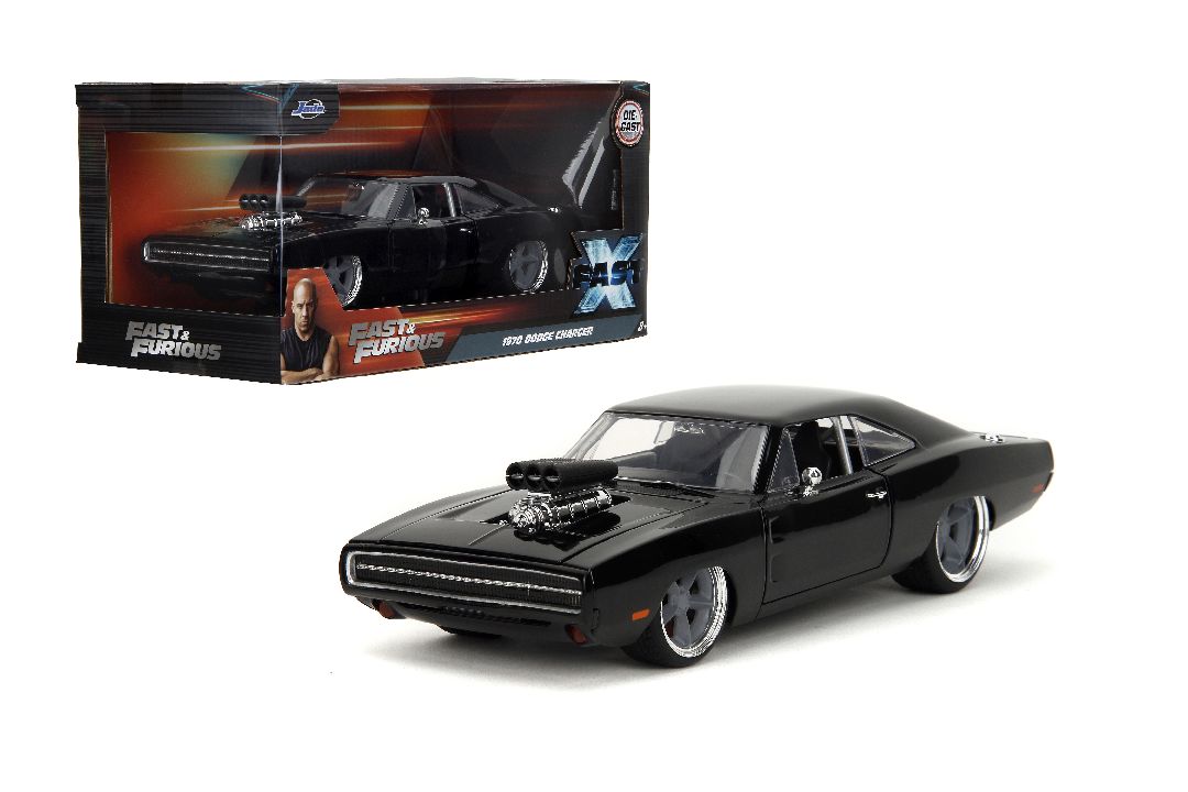 Jada 1/24 "Fast & Furious" Dom's Dodge Charger R/T (Movie 10)