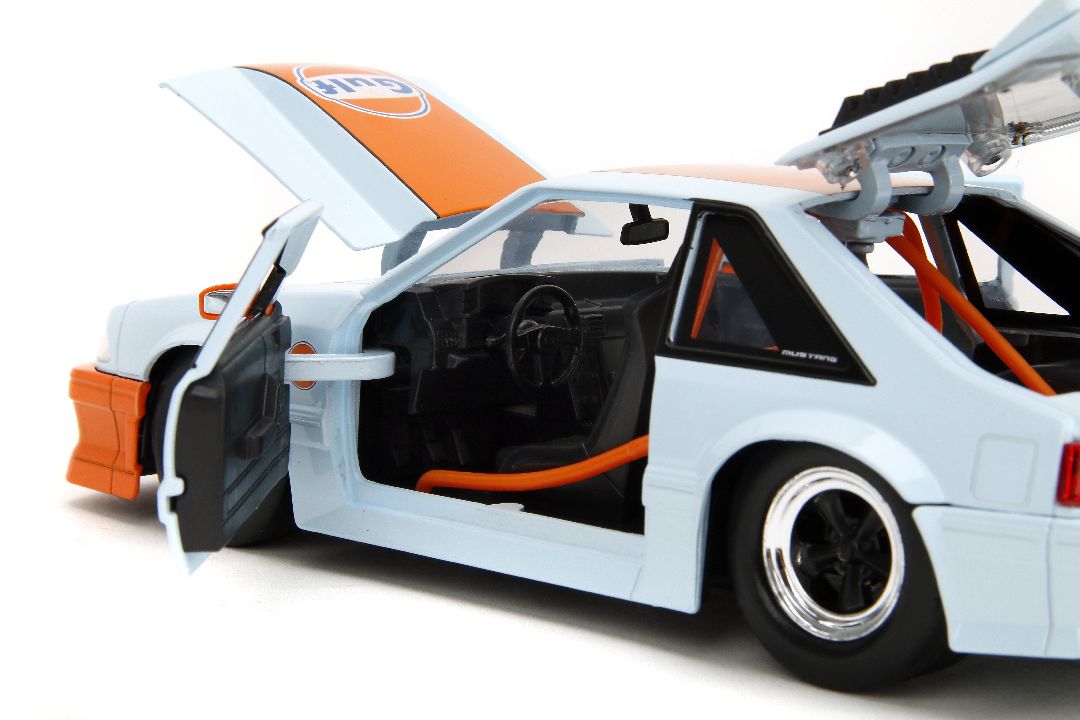 Jada 1/24 "BIGTIME Muscle" - 1989 Ford Mustang GT - Gulf Oil