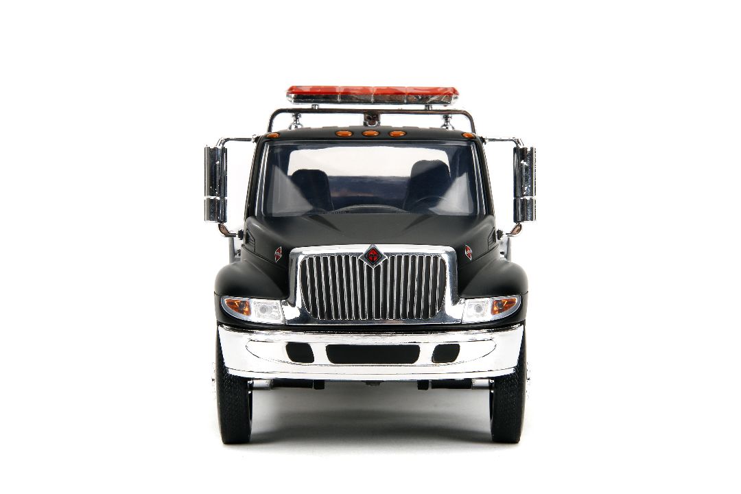 Jada 1/24 International Flatbed Tow Truck - Primer Black