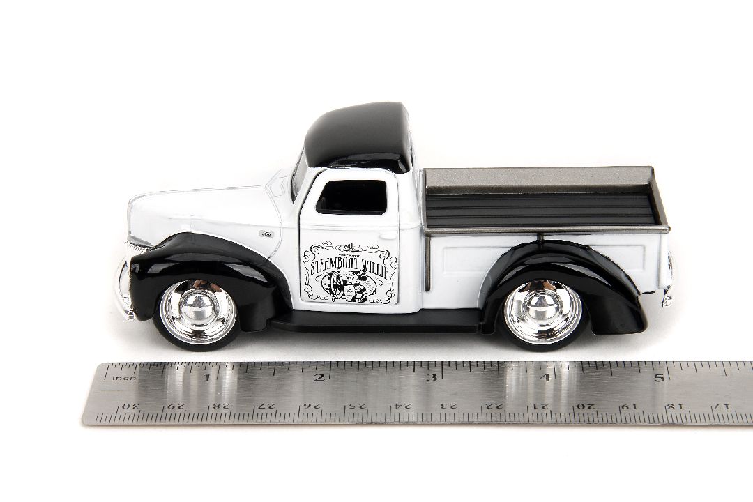 Jada 1/32 "Hollywood Rides" - Disney - 1941 Ford Pickup