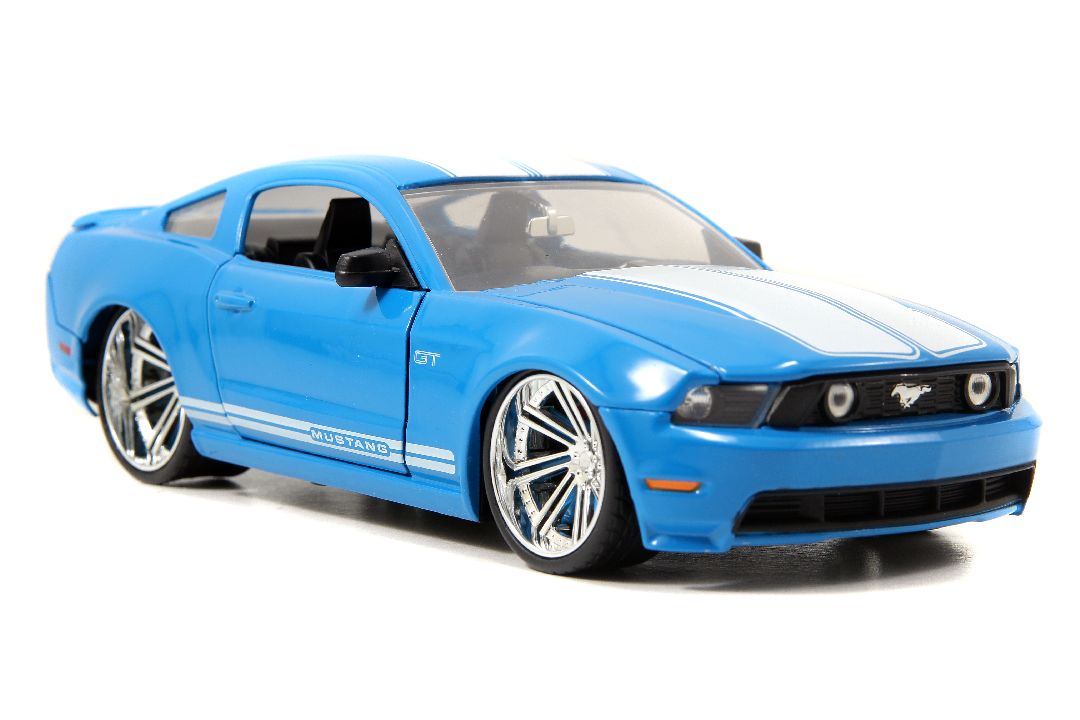 Jada 1/24 "BIGTIME Muscle" 2010 Ford Mustang GT