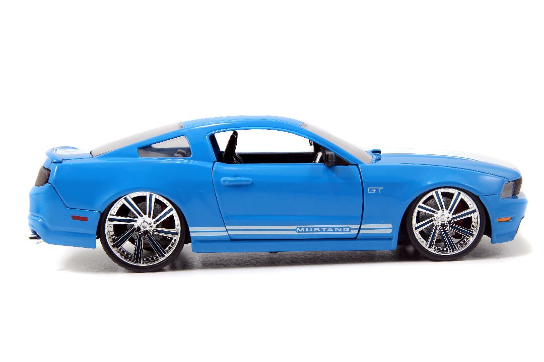 Jada 1/24 "BIGTIME Muscle" 2010 Ford Mustang GT