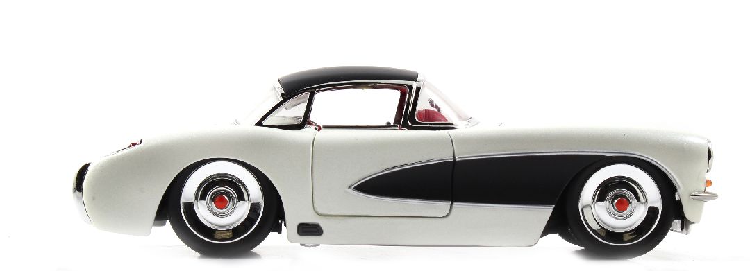 Jada 1/24 "BIGTIME Muscle" 1957 Chevrolet Corvette