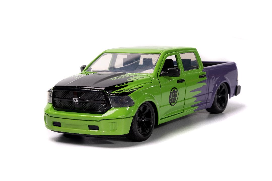 Jada 1/24 "Hollywood Rides" 2014 Ram 1500 Pickup with Hulk