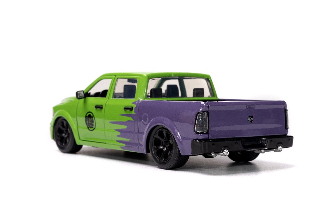 Jada 1/24 "Hollywood Rides" 2014 Ram 1500 Pickup with Hulk