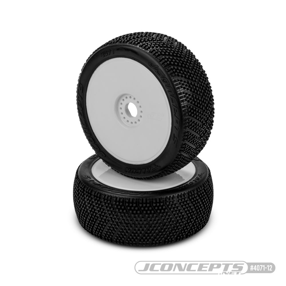 JConcepts Falcon - green compound, pre-mounted on 3357W wheels