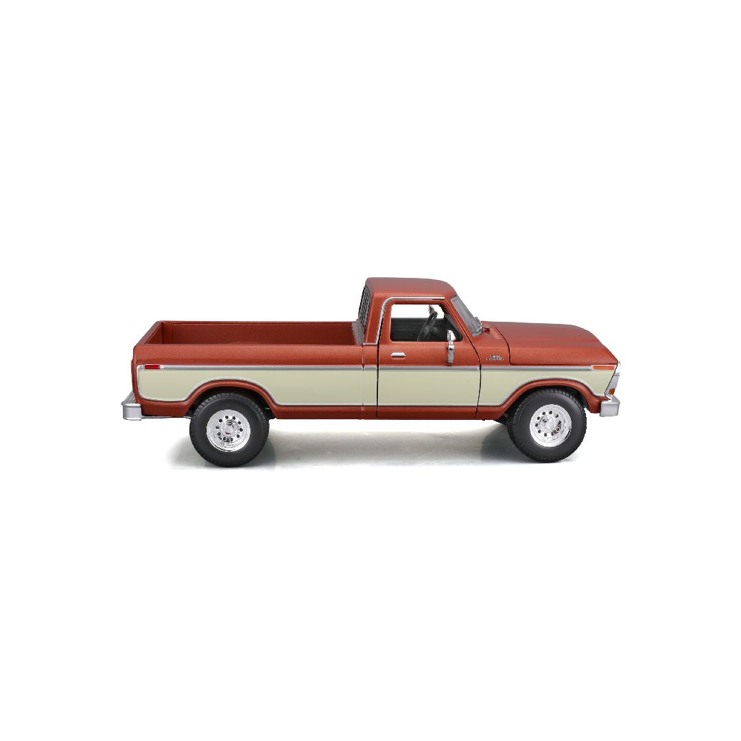 Maisto 1/18 SE 1979 F1 Pick-up Truck (Brown/Cream)