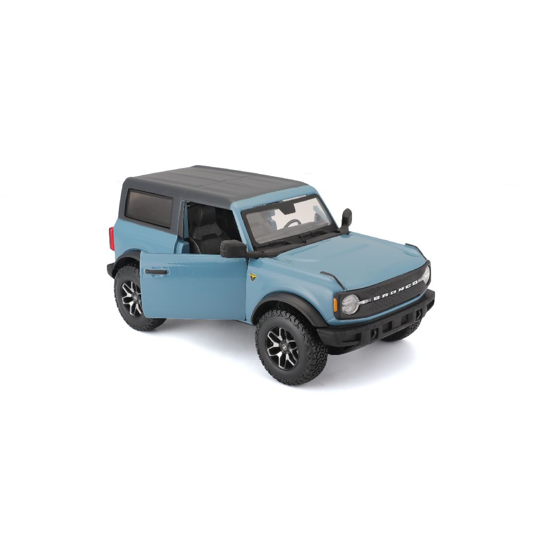 Maisto 1/24 SE 2021 Ford Bronco Badlands 2 dr. (A51 Blue)