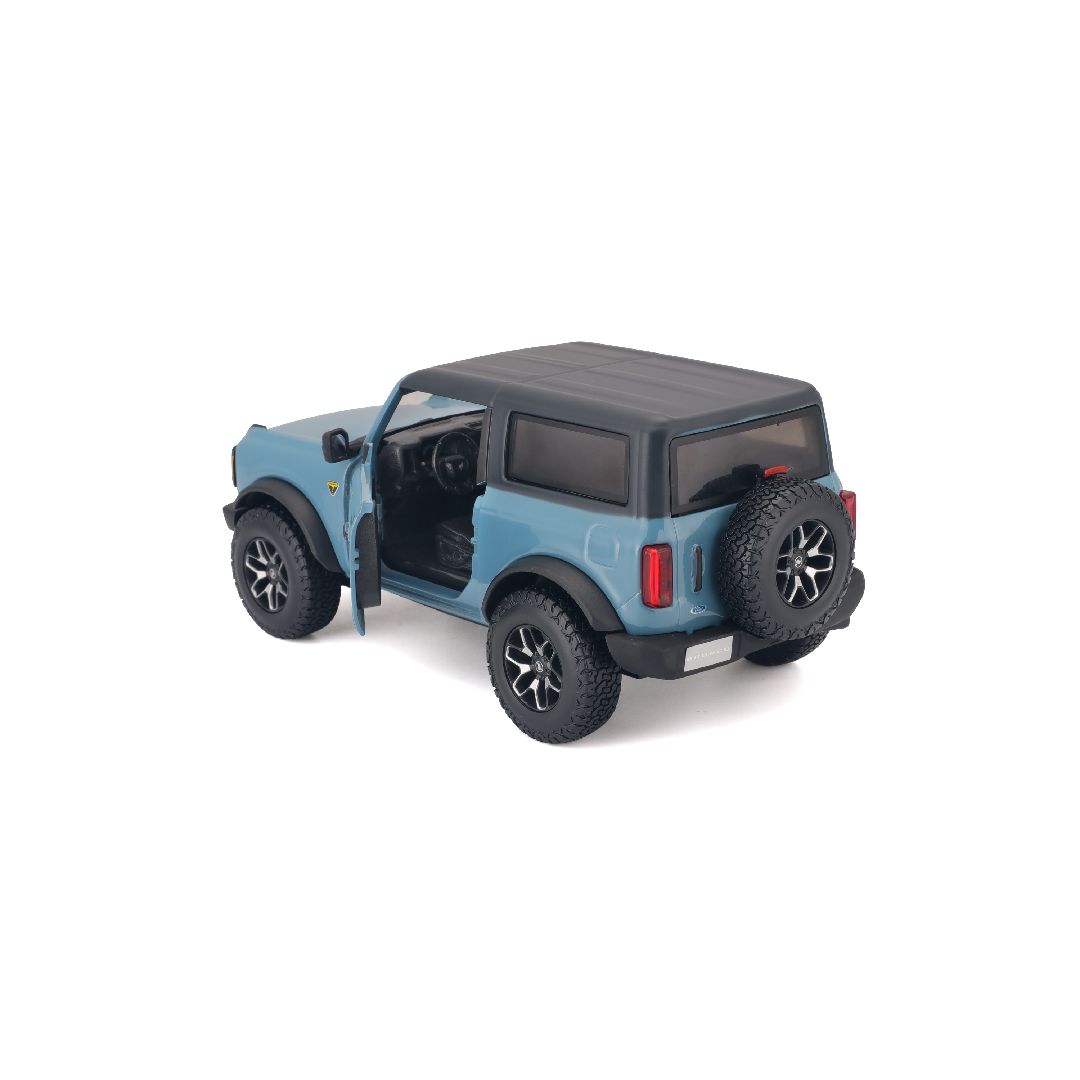 Maisto 1/24 SE 2021 Ford Bronco Badlands 2 dr. (A51 Blue)