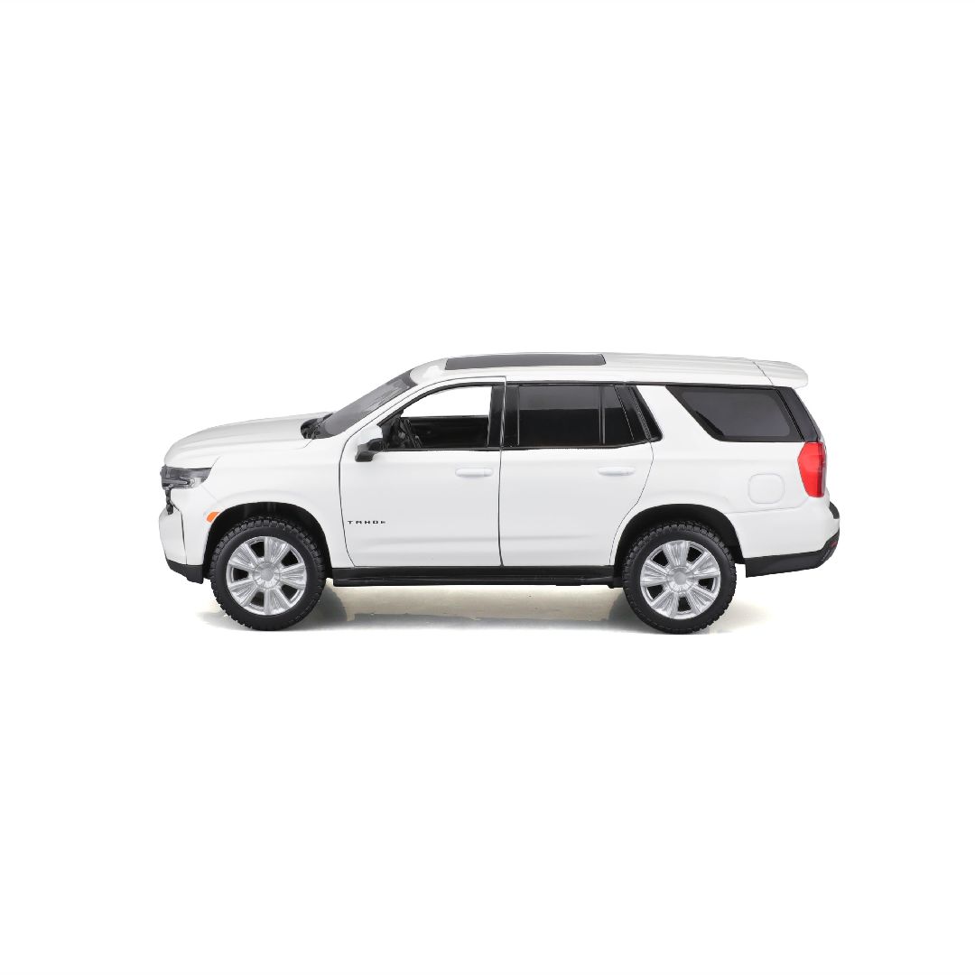 Maisto 1/24 SE 2021 Chevrolet Tahoe (White)