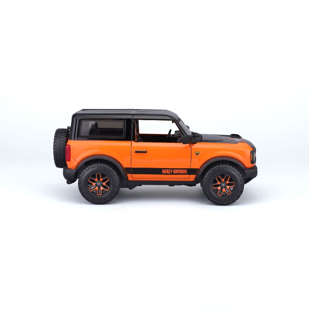 Maisto 1/24 H-D Custom 2021 Ford Bronco (Orange/Black)