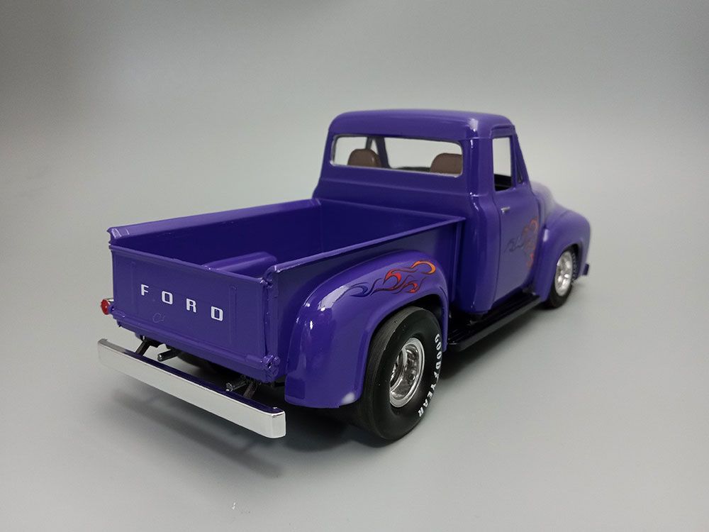 MPC 1/25 1953 Ford Pickup Flip-Nose