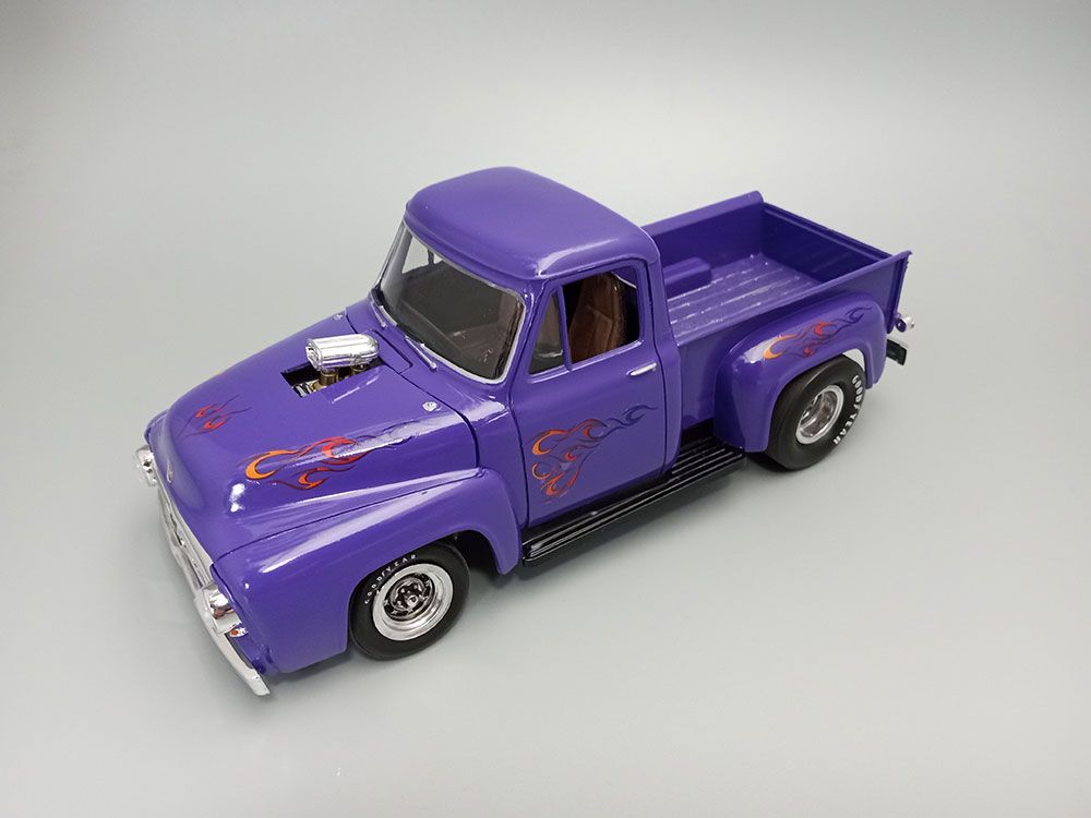 MPC 1/25 1953 Ford Pickup Flip-Nose