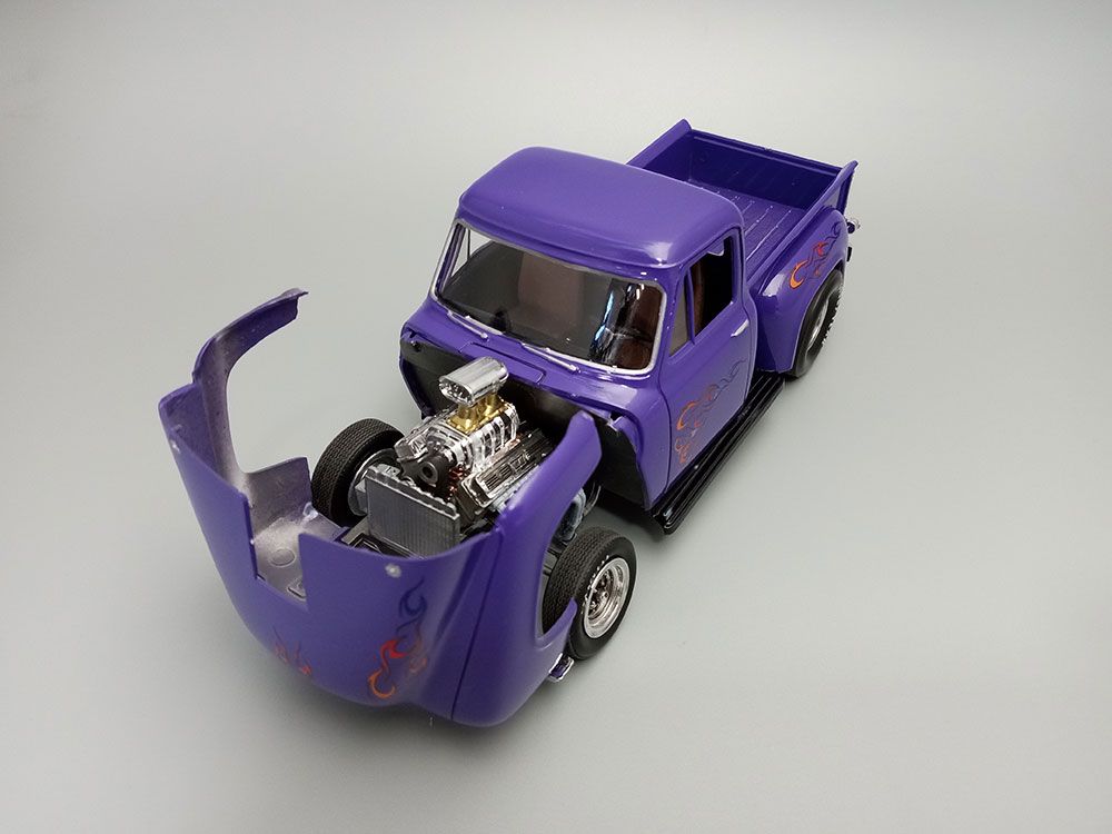 MPC 1/25 1953 Ford Pickup Flip-Nose