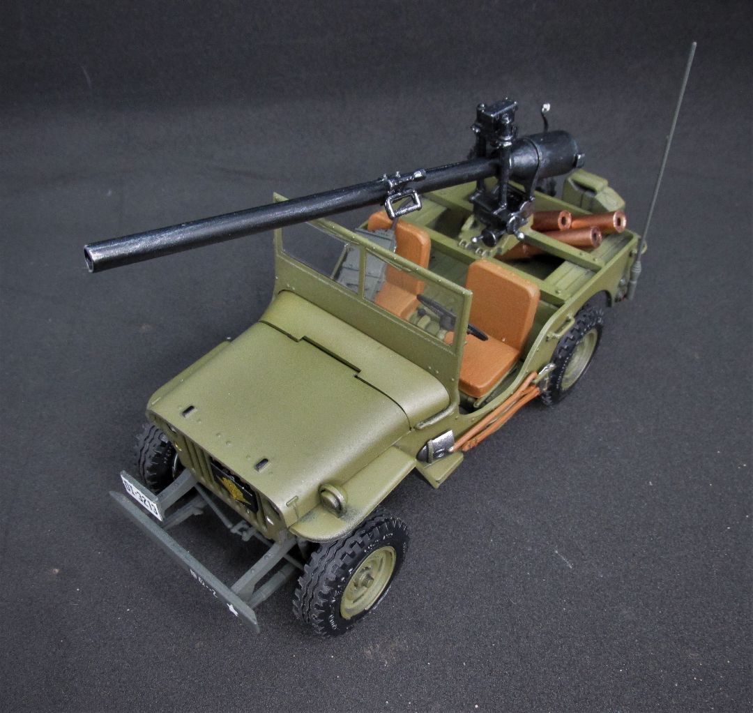 MPC Godzilla Army Jeep 1/25 Model Kit (Level 2)