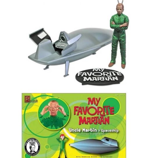 Pegasus Hobbies 1/18 My Favorite Martian Pre-Built Display