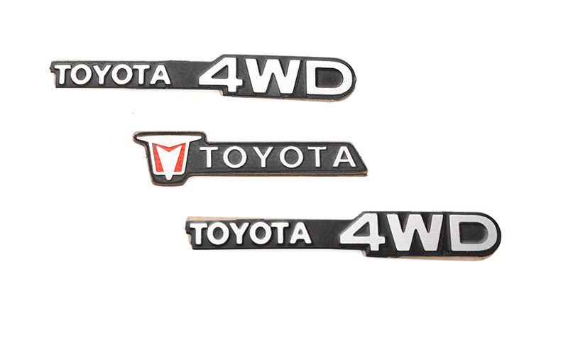 RC4WD 1982 Toyota Pickup Metal Emblems - Click Image to Close