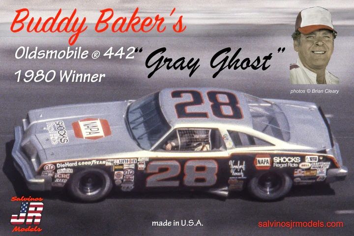 Salvinos JR Models 1/24 Buddy Baker's Gray Ghost #28 Oldsmobile 442 Winner 1980 Model Kit