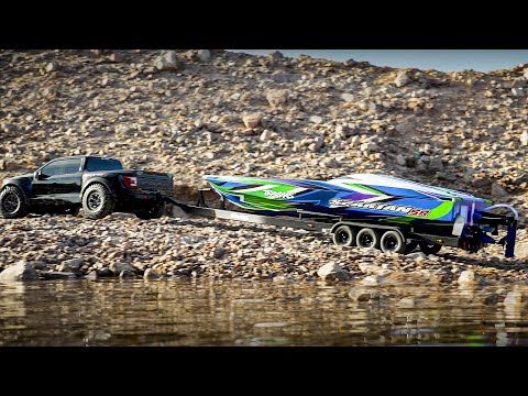 Traxxas Spartan SR 36" Race Boat - Green w/ Trailer