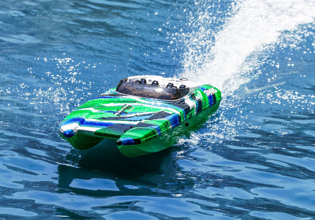 Traxxas DCB M41 Widebody 40" Catamaran GreenR w/ Trailer