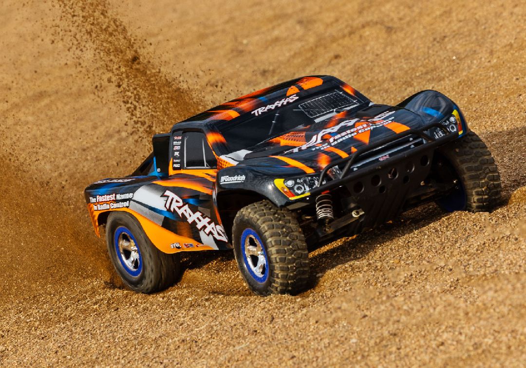 Traxxas Slash 1/10 2WD Short Course Racing Truck RTR - Orange