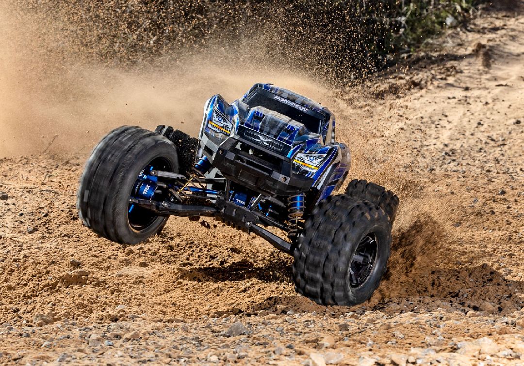 Traxxas X-Maxx Ultimate 8S with Belted Tires - Blue