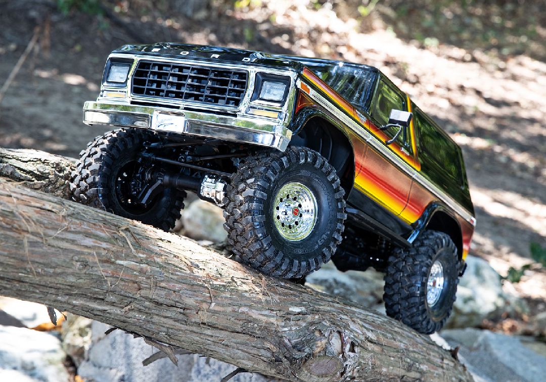 Traxxas TRX-4 1979 Ford Bronco Clipless Body - Sun