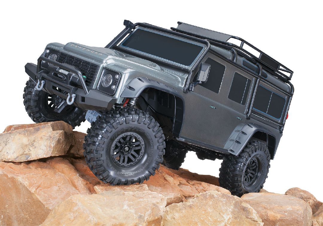 Traxxas 1/10 TRX-4 Defender 4WD RTR, Clipless Mounting - Silver