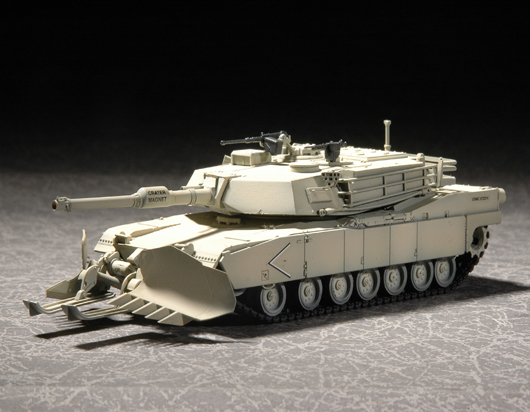 Trumpeter 1/72 M1A1 with Mine Clearing Blade System - Click Image to Close