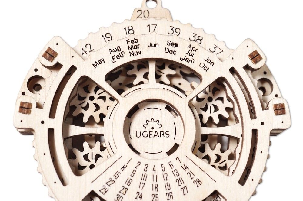 Ugears Date Navigator 2.0 Mini-model - 32 Pieces