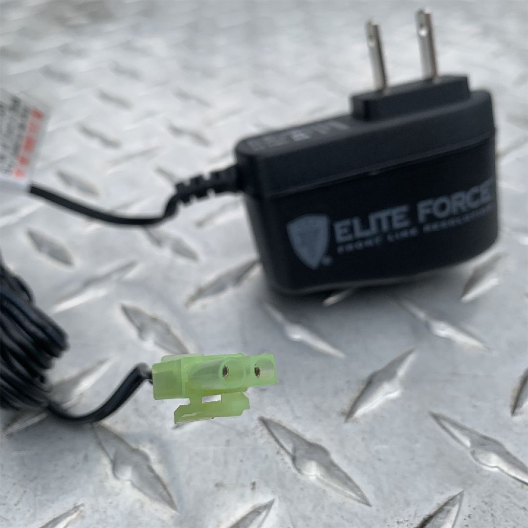 Umarex Elite Force 9.6V Smart Charger NIMH - 12V Output